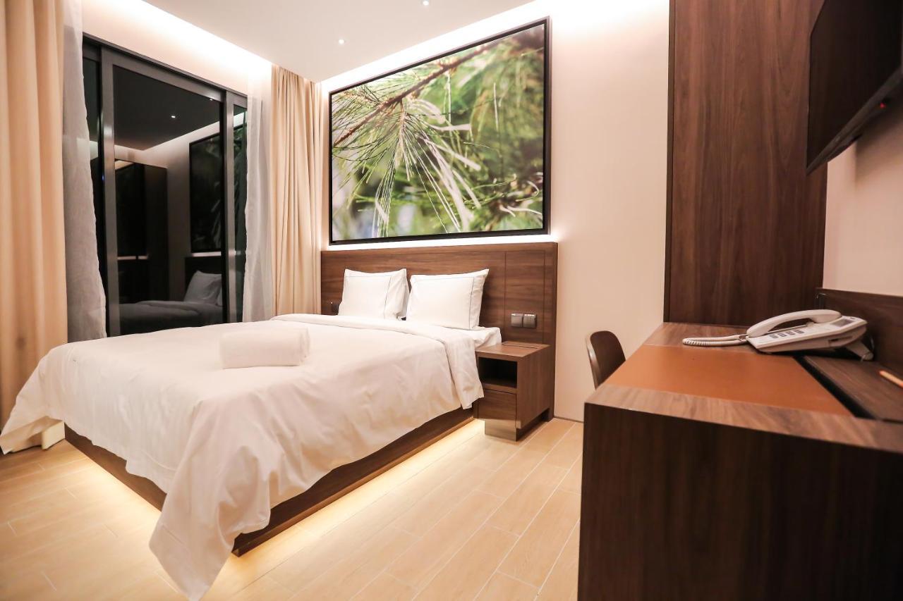 L Hotel At Bugis Ville Singapore Eksteriør billede