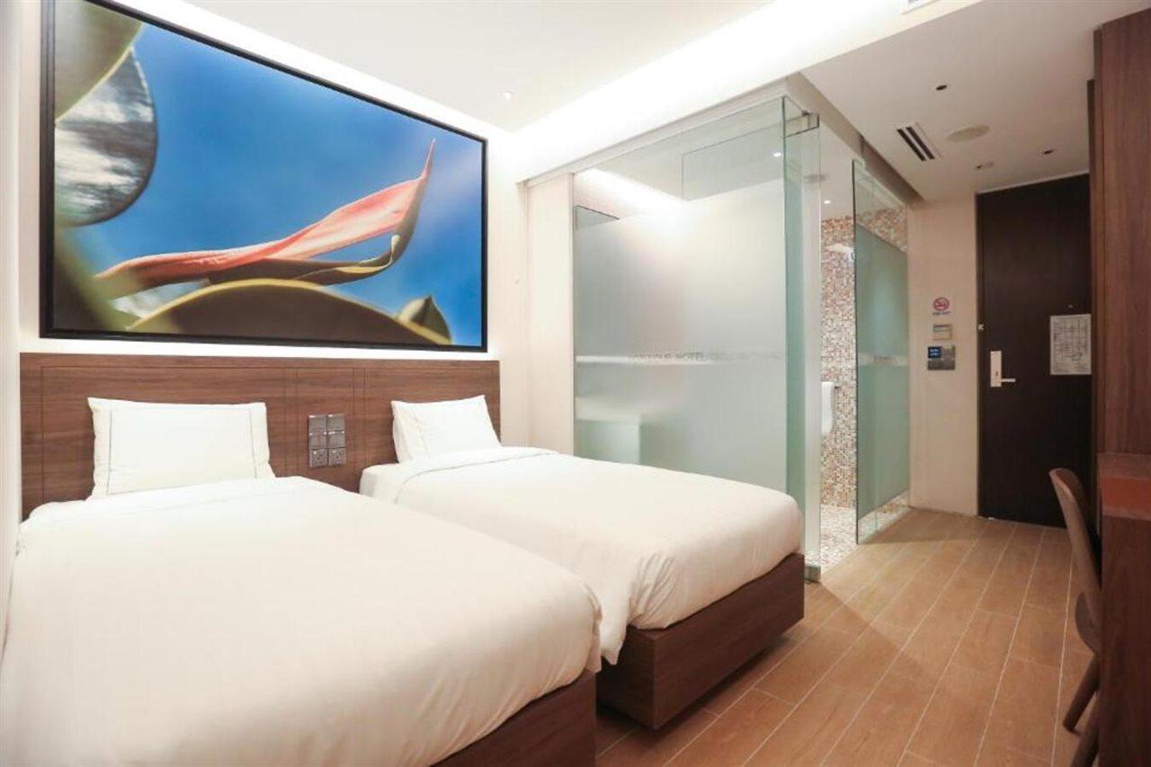 L Hotel At Bugis Ville Singapore Eksteriør billede